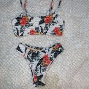 Mosman xs bathing suit set